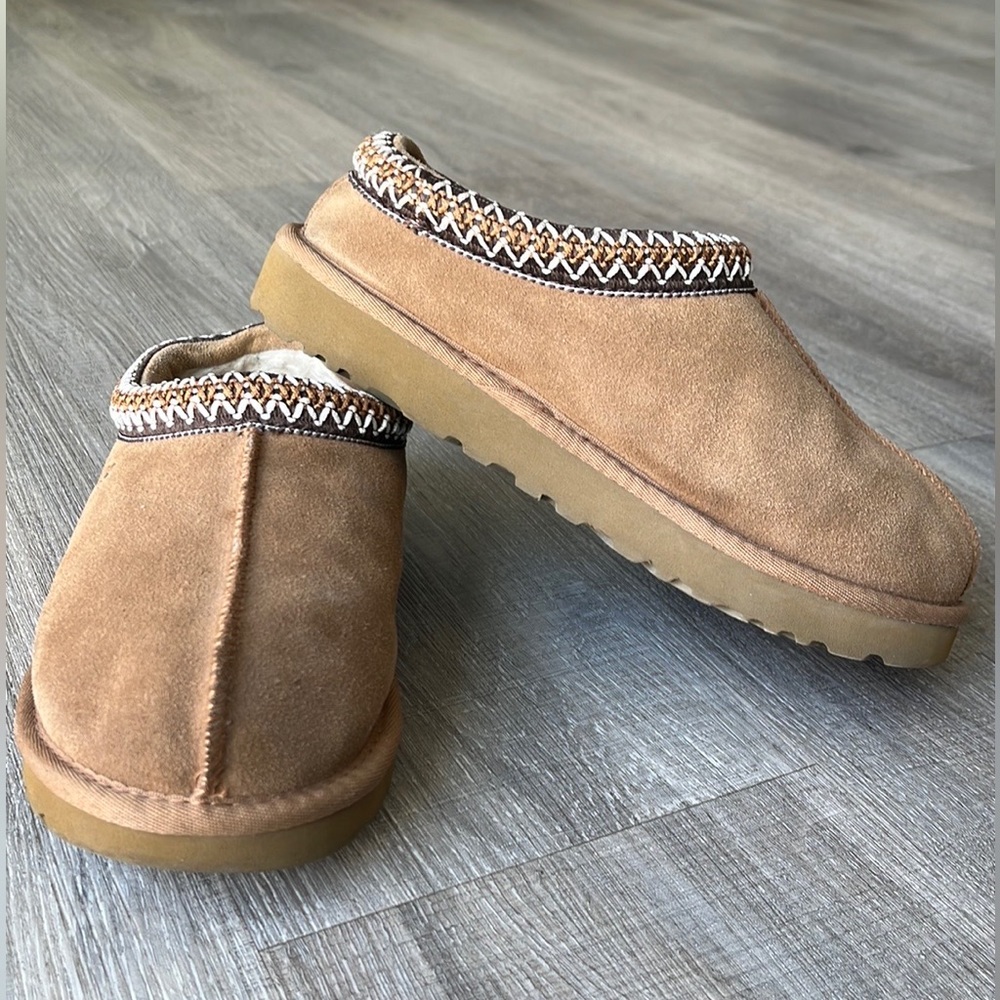 Tasman brown Uggs size 7